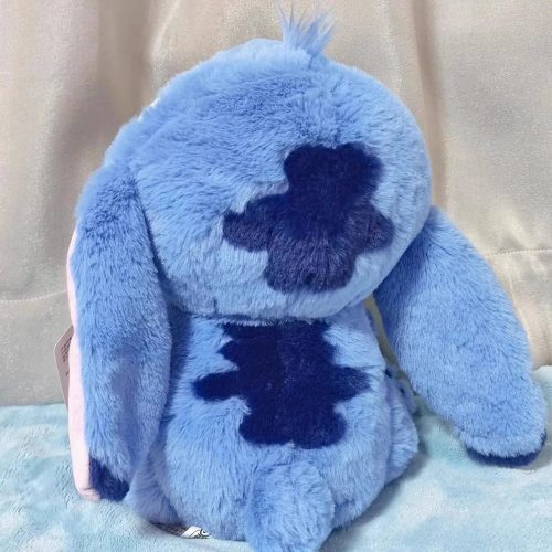 Peluche Stitch Avec Un Coeur 1