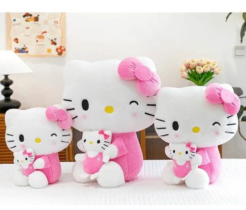 Gamme de peluches Hello Kitty de 35 à 70 cm