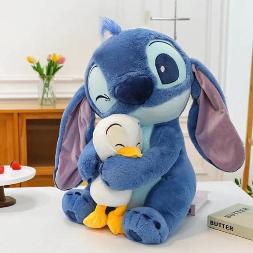 peluche stitch avec son doudou canard 3